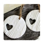 Pin by 박지영 on 도자기 | Clay ornaments, Clay crafts, Dough ornaments