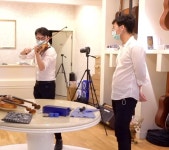 Violino에 있는 Mia Jovovich님의 핀