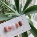 Alice Leong님의 Nail art 이미지 - 2020 | 예쁜 손톱, 매니큐어 디자인, 네일 아트 트렌드