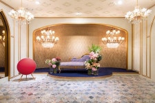 아이웨딩 > 브랜드 > 웨딩홀 > 루나미엘레 - 2021 | 꽃장식, 아름다운, 빌딩