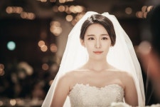 아이웨딩 > 브랜드 > 웨딩스튜디오 > 퍼스트모션(웨딩스튜디오) - 2021 | 메이크업, 액자, 하지