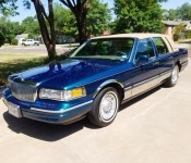 LincolnMotorCar Showcase (@badwf) on Instagram: “1997 Lincoln Town Car Executive Series #Lincoln #TownCar #LincolnTownCar... 