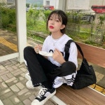 은아 on Instagram: “🌧 #오드스튜디오 #oddstudio” in 2020 | Instagram, Instagram accounts