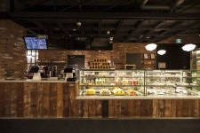 cafe interior design, industrial design. 라붐커피 카페 인테리어 디자인, 인더스트리얼  designed by design danaham | Design