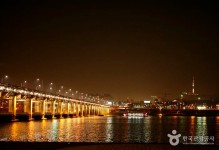 Hangang River (한강) : VISITKOREA Hangang River (한강) : VISITKOREA | Korea travel, Trip, Sydney opera house