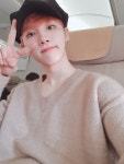 안녕하세웅🌸  안전하게 잘 다녀오겠습니다 !!  짱짱!! ❤ | New music, Rapper, Music awards