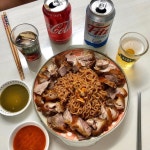 이제 족발집도 안가도 되겠어,, 진진닮은 도토리쫄쫄면이랑 같이 먹으니까 꾸르맛~! 🌰 오늘 시누 언니께 선물받은 귀요미… - 2020 | 식품... 