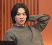 Pin by Nada edres on 준아 💜✨️ in 2023