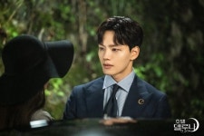 Hotel Del Luna - Photo Gallery (Drama, 2019, 호텔 델루나) Hotel Del Luna - Photo Gallery (Drama, 2019, 호텔 델루나) | Korean... 