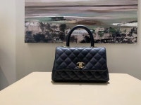 지존샵 샤넬 코코핸들백 매장출고가 3180위안.