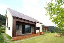 남양주 이강하우스 - 교사의 은퇴계획 1호, 자연속에 집짓기 | 호미파이 & homify 남양주 이강하우스 - 교사의 은퇴계획 1호, 자연속에... 