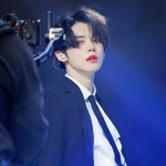 #MMA2021 포토월 사진 공개📸 #TXT © to owner #MMA2021 포토월 사진 공개📸#TXT © to owner | Txt, K-pop memes, Kpop posters