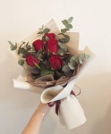 저녁에 갑자기 방문하시면 꽃이 없을수 있어요 ㅜㅜ 주문건 이외에도 최대한 넉넉히 수량 준비할께요, 되도록이면 꼬옥... 