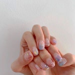 💅🏻 네일아트 필수앱, 젤라또 on Instagram: “💜오늘의 젤라또💖 별이 빛나는 여름 밤하늘을 올려다보는 것 같아요🥰 달콤한 컬러감이... 