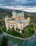 Pin page Zamek Bojnice 🇸🇰 Slowakia | Bojnice castle, Beautiful world, Beautiful castles