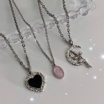 데이매치(DAY MATCH) 在 Instagram 上发布：“🖤 💗 🧚♂️ ➖fairy tale🦋➖ 🗝블랙 레이스 하트(BEST) 🗝핑크 파스텔 잼...