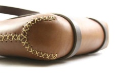 가죽공예에 있는 핀