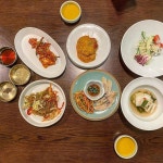 美食一餐에 있는 핀