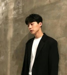 Bae In Hyuk (Bae In Hyeok) né le 04/04/1998에 있는 Annick Mazzilli님의 핀 | 배