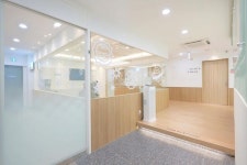 Hospital Date : 2019 Location : Gwangju-si, Gyeonggi-do Floor area : 970㎡ _ #아이새움소아청소년과#소아과… - 2021 | 가정용