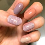 self nail에 있는 lunatiqism님의 핀(이미지 포함)