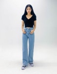 코네트 셔링 크롭티셔츠 - 2020 | 신발, 드릴