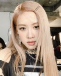 로제에 있는 인애 강님의 핀 | 패션, 연예인, 핑크