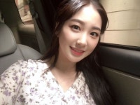 Elris | Yukyung --- #elris #유경 새롭게 시작하는 한 주도 즐겁게 보내자구요!  좋은 꿈 이쁜 꿈 꾸기 🌙 | お気に入り
