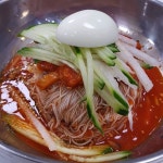 #흥(Hng) ㅣ 평양냉면만 냉면? 냉면의 어벤저스 함흥냉면 맛집 | 식품 아이디어, 요리, 집들이 음식