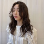 가로수길미용실 준오헤어 신사역세로수길점 혜성 on Instagram: “시간이 지날수록 더예뻐지는펌, 예쁘게 자리잡은 플로우펌... 