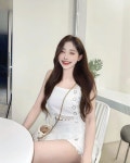 VELY 블리 on Instagram: “🥴” | Ulzzang girl, Short sleeve dresses, Fashion