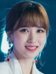 Mina에 있는 Anisa Adhikari님의 핀 | 미나