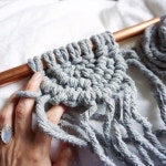 “My half circle macrame project has been used in so many different ways already! The best part about these … | 매듭, 마크라메