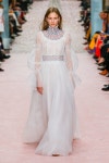 Fashion Show Collection: See the complete Carolina Herrera Spring 2019 Ready-to-Wear collection. Loo… | 원피스, 패션