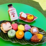 Instagram 上的 카페 와줘서고마워：「 봄날씨🌱🌿 테라스도 활짝 열려있어요✨ (수정)마카롱 전체품절되어 홀 마감합니다! 남은과자... 