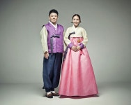 반가의우리옷 반가의 - 반가의우리옷 가수 현진영, 배우 오서운