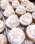 Pin by 민재 김 on Donuts | Donut recipes, Desserts, Food