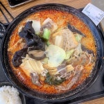 Instagram의 맛집킬러 혜띠🔪님: “마라탕이... 이날은 3단계로 도전🔥 신롱푸마라탕이... 혜띠🔪님: “마라탕이 다시 먹고싶어서 어제... 