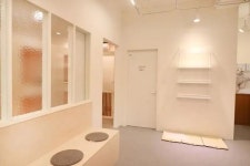 화이트&우드톤의 깔끔한 23평 애견미용실 겸 호텔 인테리어 (춘천 퇴계동) 화이트&우드톤의 깔끔한 23평 애견미용실 겸 호텔 인테리어... 