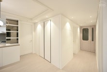 [부천 옥길 호반 베르디움 34평] 신축 아파트 부분 리모델링 공사 인테리어- 매입 간접 조명과 루씨 에어 실링팬으로 아늑한 분위기 연출하기!... 