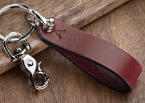Personalized Leather Shackle Keychain | 열쇠 고리
