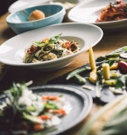 【写真】料理에 있는 yk0kd님의 핀 | 브런치, 카페
