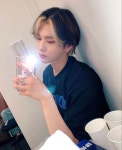 Pin page EPEX on Instagram: [#백승] 오늘도 아자아자 화이팅!!🤗 #EPEX #이펙스 #BAEKSEUNG #백승 #백전백승 | Men hair... 