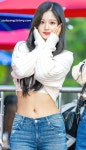 엔믹스(NMIXX) 설윤 허리 라인 배꼽 비주얼 미모 [짤짱]