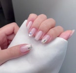 Pin page Uñas, inspiracion decoracion에 있는 핀 | 신부 손톱, 네일 아이디어, 예쁜 손톱