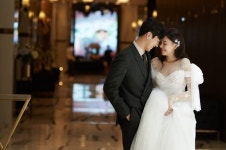 아이웨딩 > 브랜드 > 웨딩홀 > 더파티움 여의도 - 2021 | 웨딩 드레스 레이스, 결혼, 꽃장식