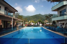 swimming pool | 리조트