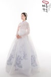 사랑스러운 퓨전한복. 사랑스러운 퓨전한복. | Vestido tradicional coreano, Vestidos de novia, Vestidos tradicionales