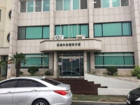 김춘수 유품전시관. 시인은 시를 통해서 시인을 죽였지만 사람들은 유품을 통해서 시인을 되살렸다. #김춘수유품전시관 #통영 | 조각