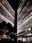 통합마케팅 정보공유(통마정) : 네이버 블로그 용산 아이파크 건너편에 위치한 빌딩 야경 I PARK MALL  HDC현대산업개발이 대한민국... 